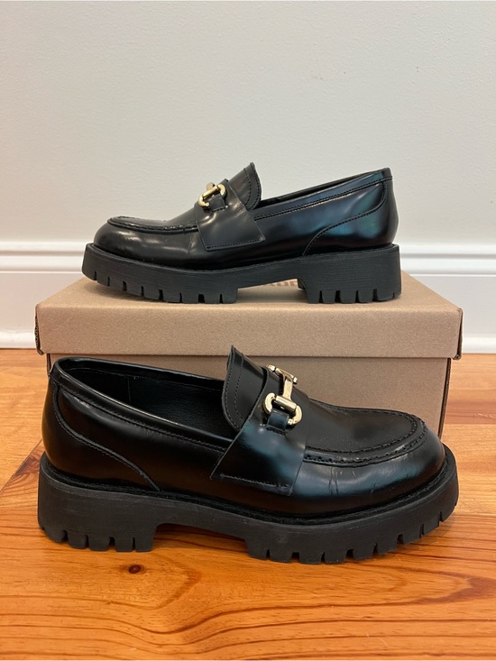 Steve Madden Shoes - Steve Madden Lando Shoes Womens 8M Black Leather Chunky Lug Horsebit Loafers NEW